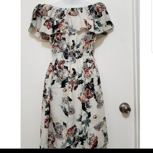 Aritzia Wilfred Hosta Dress